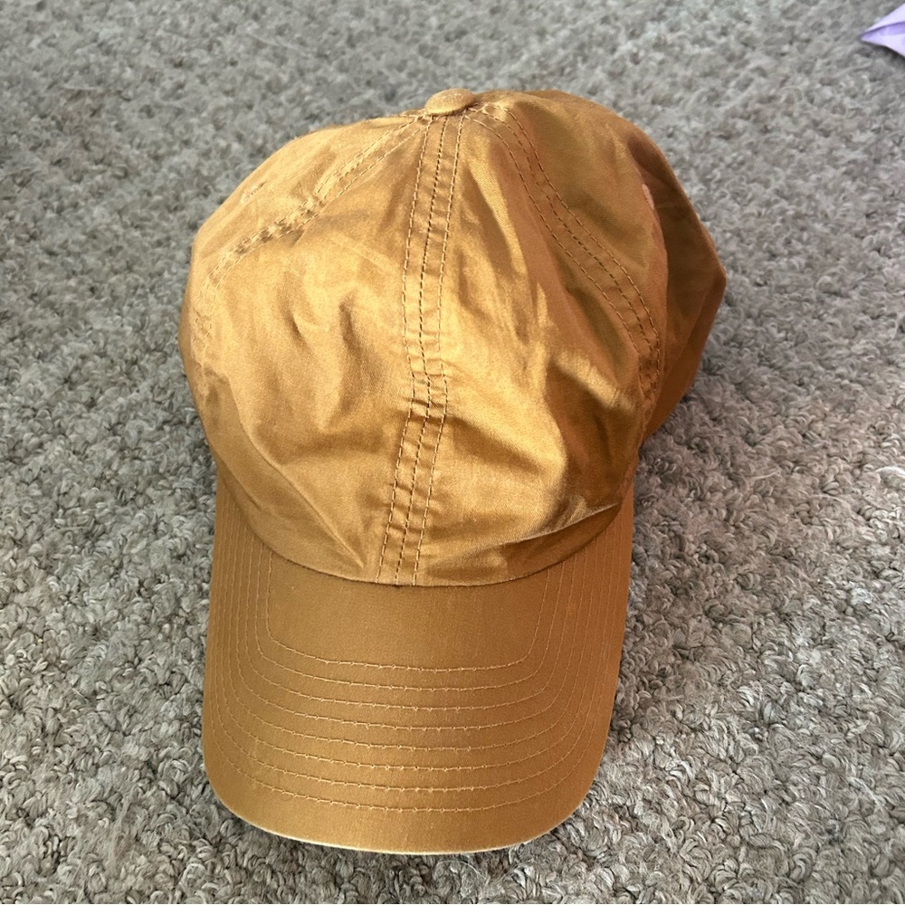 NWOT Everlane Hat - One Size, Burnt Mustard Yellow